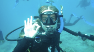 Ellen diving