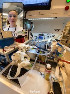 A BeReal of me in the lab with my fuel cell testing station