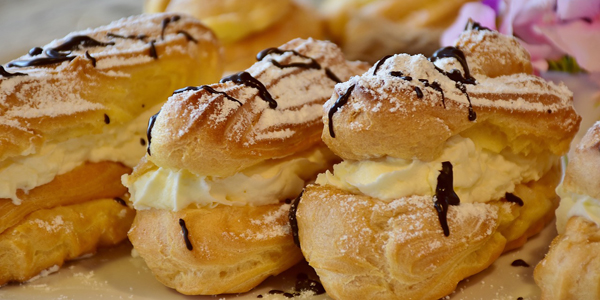 Image of 3 cream eclair cakes